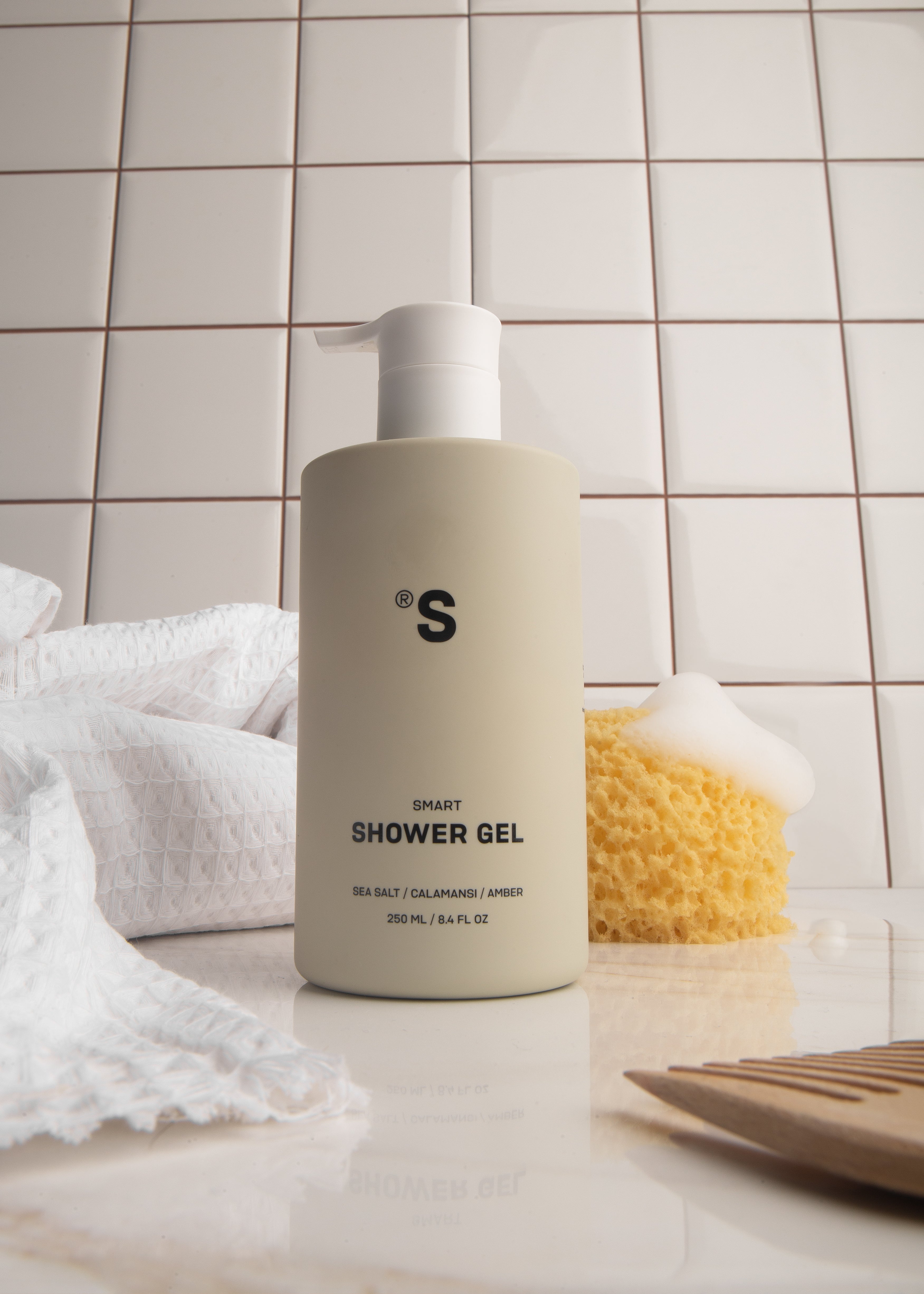 Sister's Aroma Smart Shower Gel 250ml | SEA SALT/ CALAMANSI / AMBER