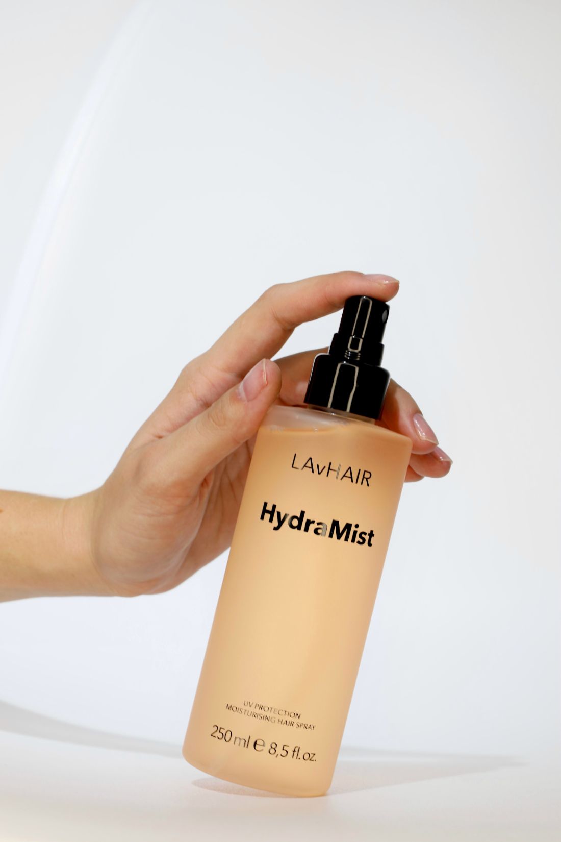 HydraMist: UV protection moisturising hair spray